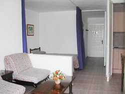 ApartaHotel Eurhostal Habitacion Apartamentos